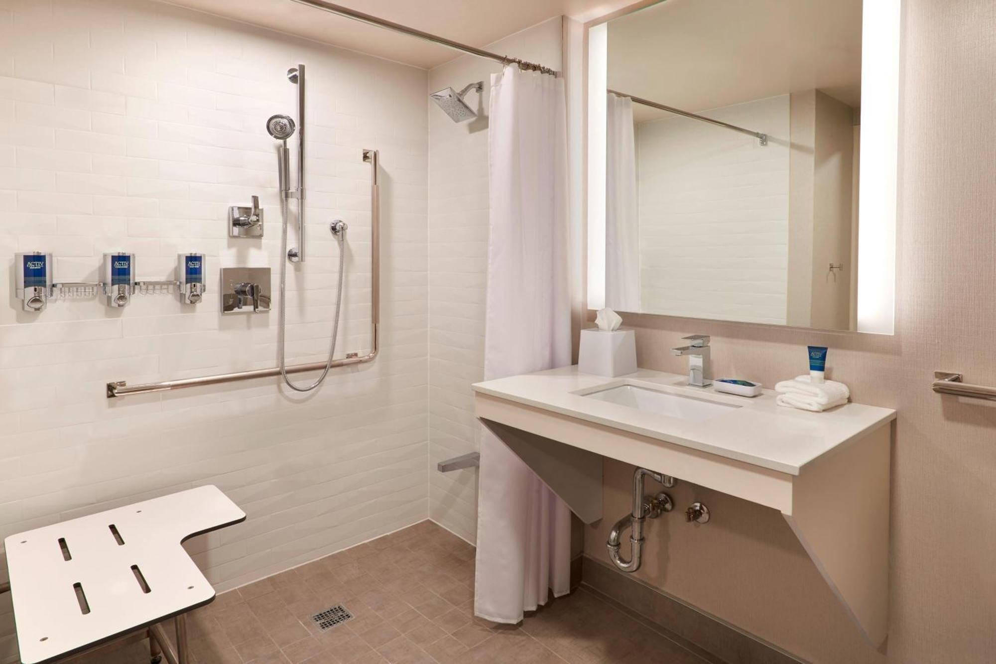 Four Points By Sheraton Hamilton - Stoney Creek Exterior photo