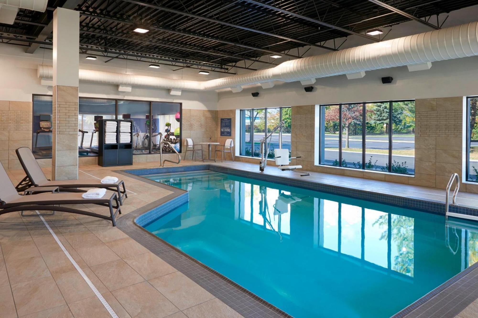 Four Points By Sheraton Hamilton - Stoney Creek Exterior photo