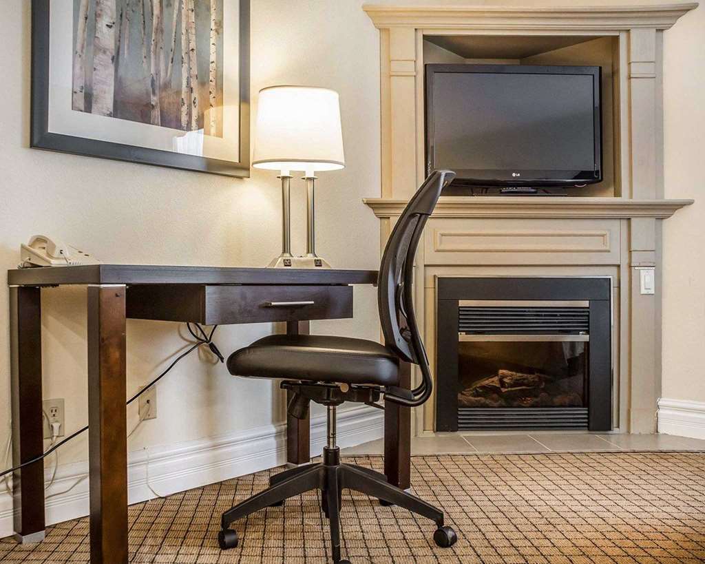 Four Points By Sheraton Hamilton - Stoney Creek Room photo