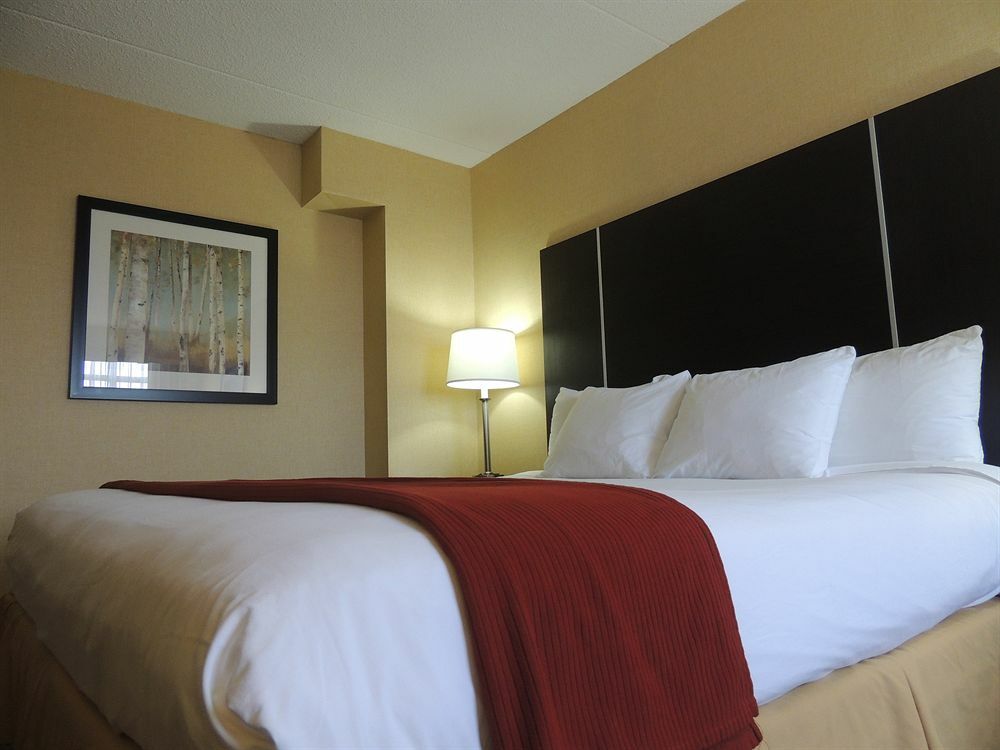 Four Points By Sheraton Hamilton - Stoney Creek Exterior photo
